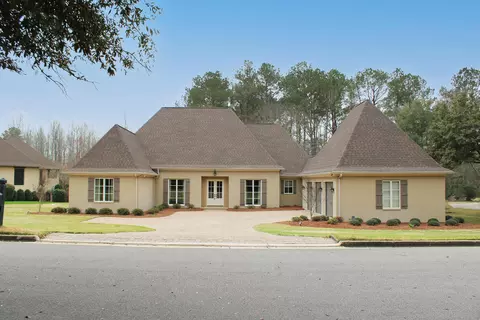 125 Wild Mdws, Hattiesburg, MS 39402
