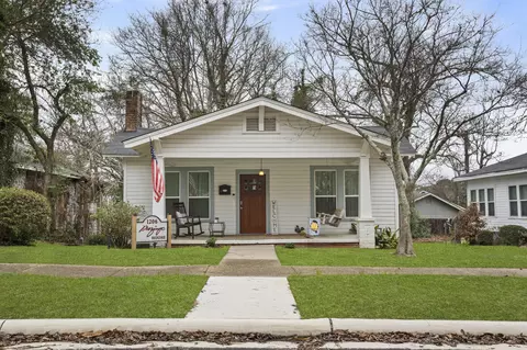 1206 N 3rd Ave, Laurel, MS 39440