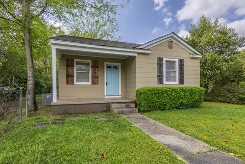 300 N George St, Petal, MS 39465