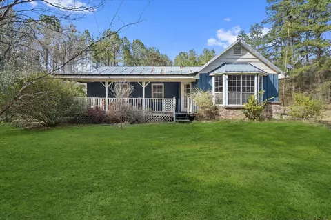 917 Hickory Grove Rd, Lumberton, MS 39455