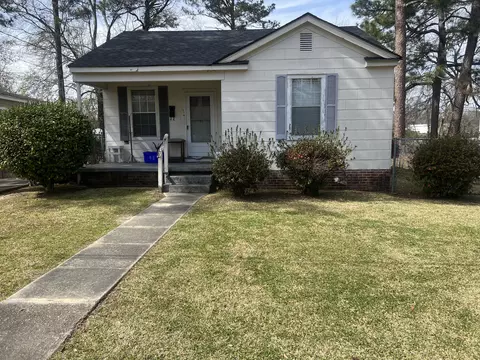 114 Independence Ave, Hattiesburg, MS 39401