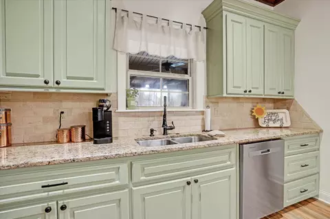 84 Archel St, Petal, MS 39465 photo 12