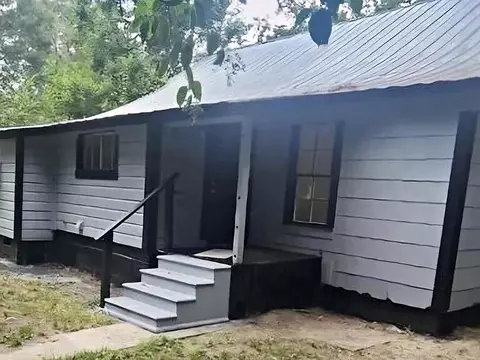 212 Edna, Hattiesburg, MS 39401