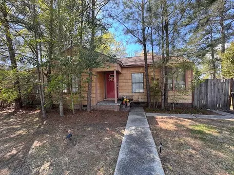 305 S 16th, Hattiesburg, MS 39401