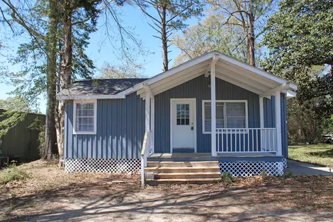 314 S George St, Petal, MS 39465