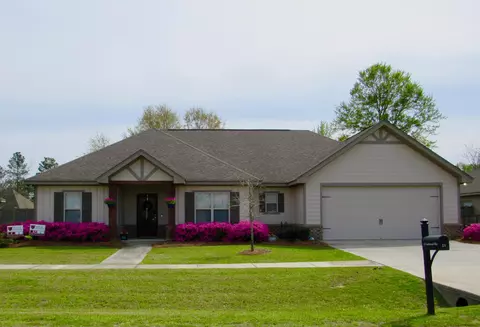 23 Castlewoods Way, Petal, MS 39465