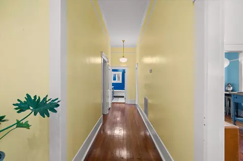 Entry Way - 837 N 7th Ave, Laurel, MS 39440 photo 3 of 5