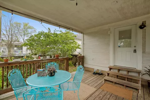 Exterior - 837 N 7th Ave, Laurel, MS 39440 photo 6 of 11