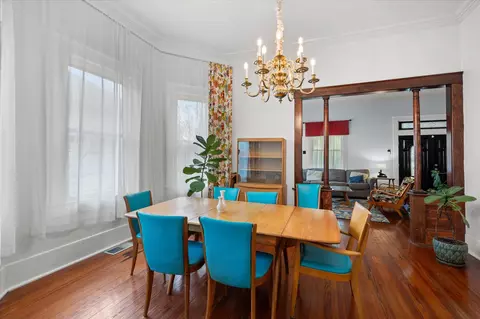 Dining - 837 N 7th Ave, Laurel, MS 39440 photo 3 of 3