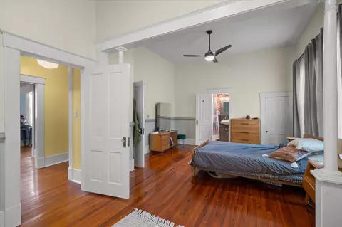 Bedroom - 837 N 7th Ave, Laurel, MS 39440 photo 2 of 4