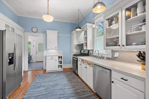 Kitchen - 837 N 7th Ave, Laurel, MS 39440 photo 1 of 3