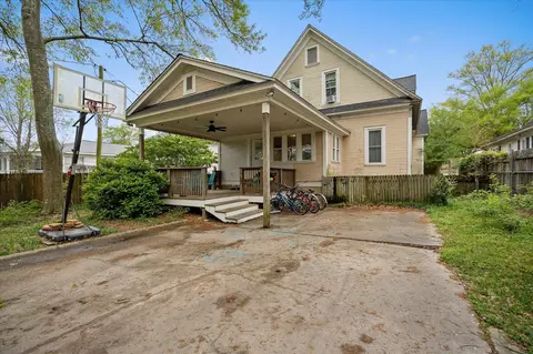 Exterior - 837 N 7th Ave, Laurel, MS 39440 photo 8 of 11