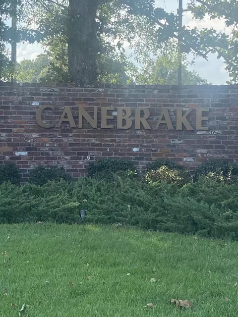 00 W Canebrake Blvd, Hattiesburg, MS 39402