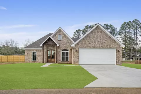 18 Grand Cv, Petal, MS 39465
