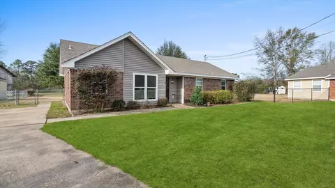 30 Trailwood Cir, Petal, MS 39465