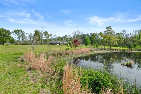 140 Piatonia Rd, Lumberton, MS 39455