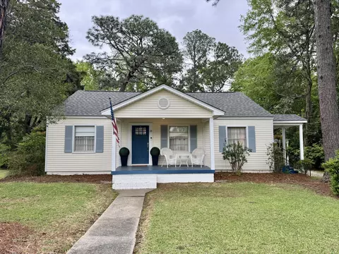23 E Ridge Rd, Laurel, MS 39440