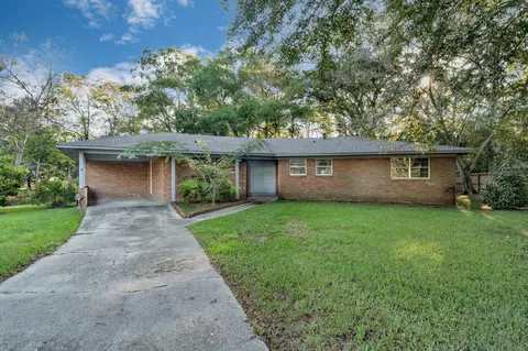 608 Main St, Purvis, MS 39475