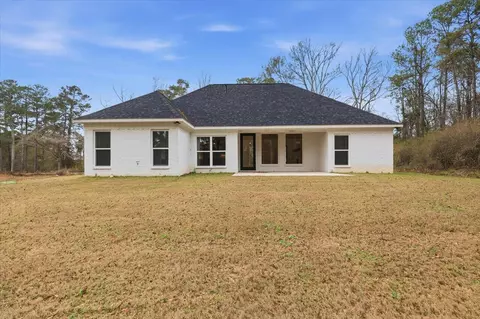 Exterior - 849 NW 11th Ave, Magee, MS 39111 photo 5 of 7