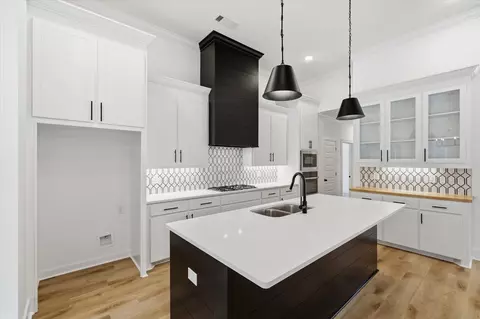 Kitchen - 849 NW 11th Ave, Magee, MS 39111 photo 1 of 2