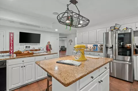 2426 Us-84, Laurel, MS 39440 photo 14
