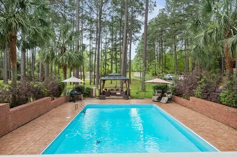 2426 Us-84, Laurel, MS 39440 photo 4
