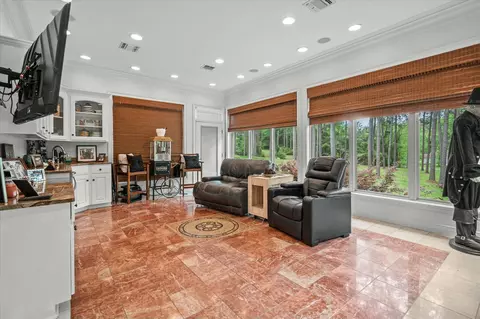 2426 Us-84, Laurel, MS 39440 photo 17