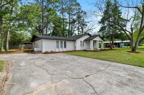 32 Pine St, Sumrall, MS 39482 photo 2