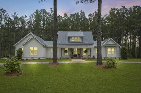 805 Oloh Rd, Sumrall, MS 39482
