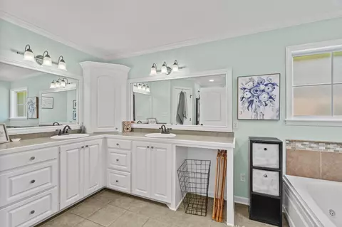 Bath - 14 E Spruce, Sumrall, MS 39482 photo 1 of 5