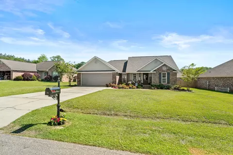 Exterior - 14 E Spruce, Sumrall, MS 39482 photo 4 of 10