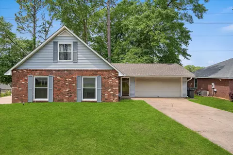 403 Hacienda, Hattiesburg, MS 39402