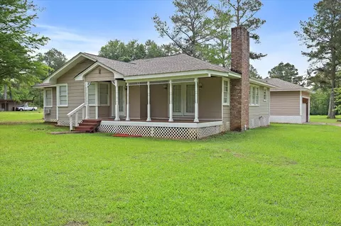 471 Macedonia Rd, Mendenhall, MS 39114