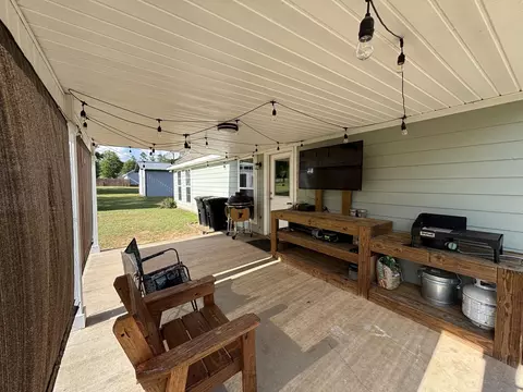 107 Albert Davis Rd, Lucedale, MS 39452 photo 8