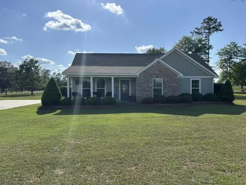 107 Albert Davis Rd, Lucedale, MS 39452