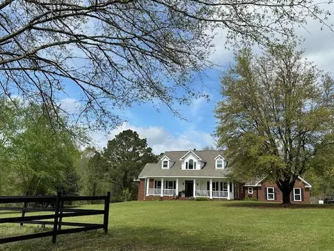 80 Mardis Sawmill Rd, Sumrall, MS 39482
