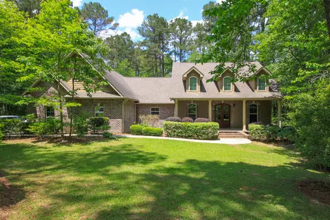 205 Pine Ridge Dr, Petal, MS 39465