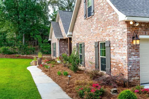 7 Red Cedar Trl, Petal, MS 39465 photo 3