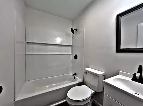 Bath - 502 8th St, Purvis, MS 39475 photo 2 of 2