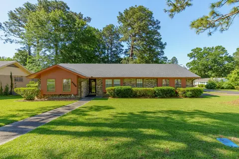 2506 Villa Verde St, Hattiesburg, MS 39402