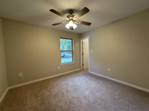 90 Todd Rd, Sumrall, MS 39482 photo 2