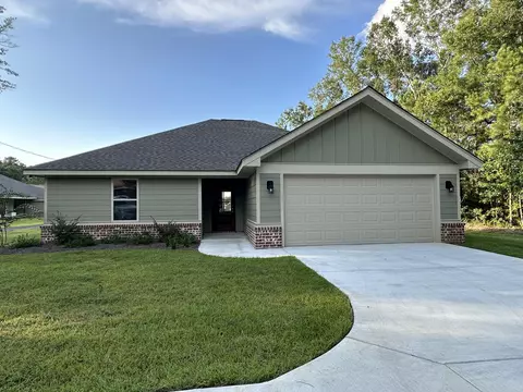 90 Todd Rd, Sumrall, MS 39482