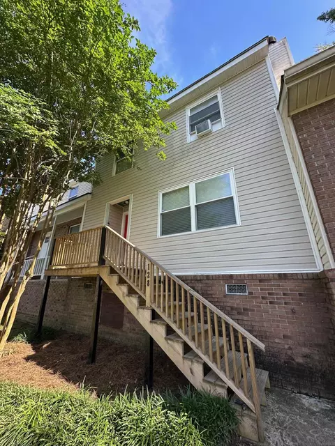 128 Brookwood Ln, Hattiesburg, MS 39401