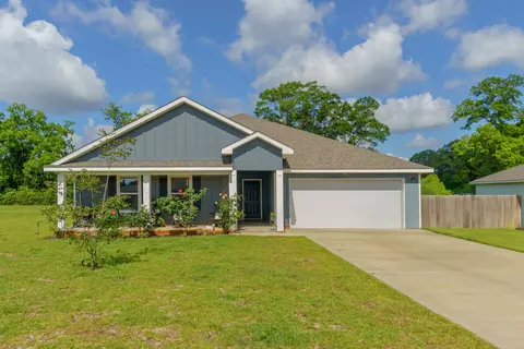 154 Magnolia Farms Dr, Lucedale, MS 39452
