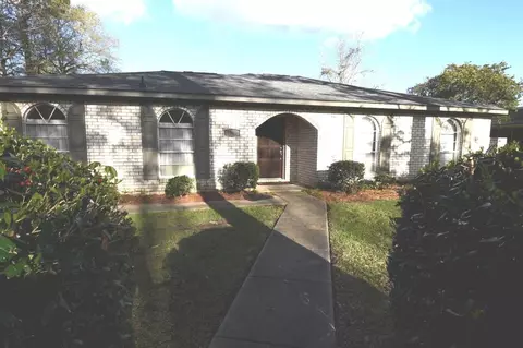 1970 National Guard Rd, Columbia, MS 39429