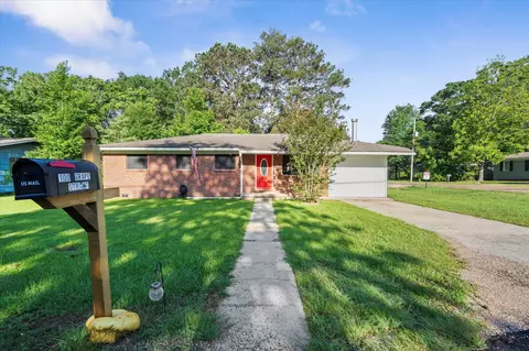 100 Grape St, Petal, MS 39465
