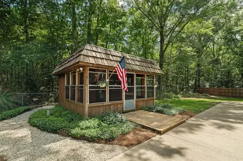 Exterior - 202 Poplar Loop, Petal, MS 39465 photo 8 of 12