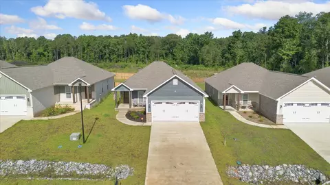 53 N Barnes Fld, Hattiesburg, MS 39402