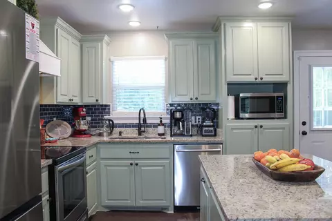 Kitchen - 107 Mozingo Dr, Petal, MS 39465 photo 5 of 5
