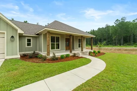 Exterior - 41 Redmont Dr, Sumrall, MS 39482 photo 2 of 8